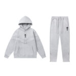 Dres Z Kapturem Trapstar W Paski V