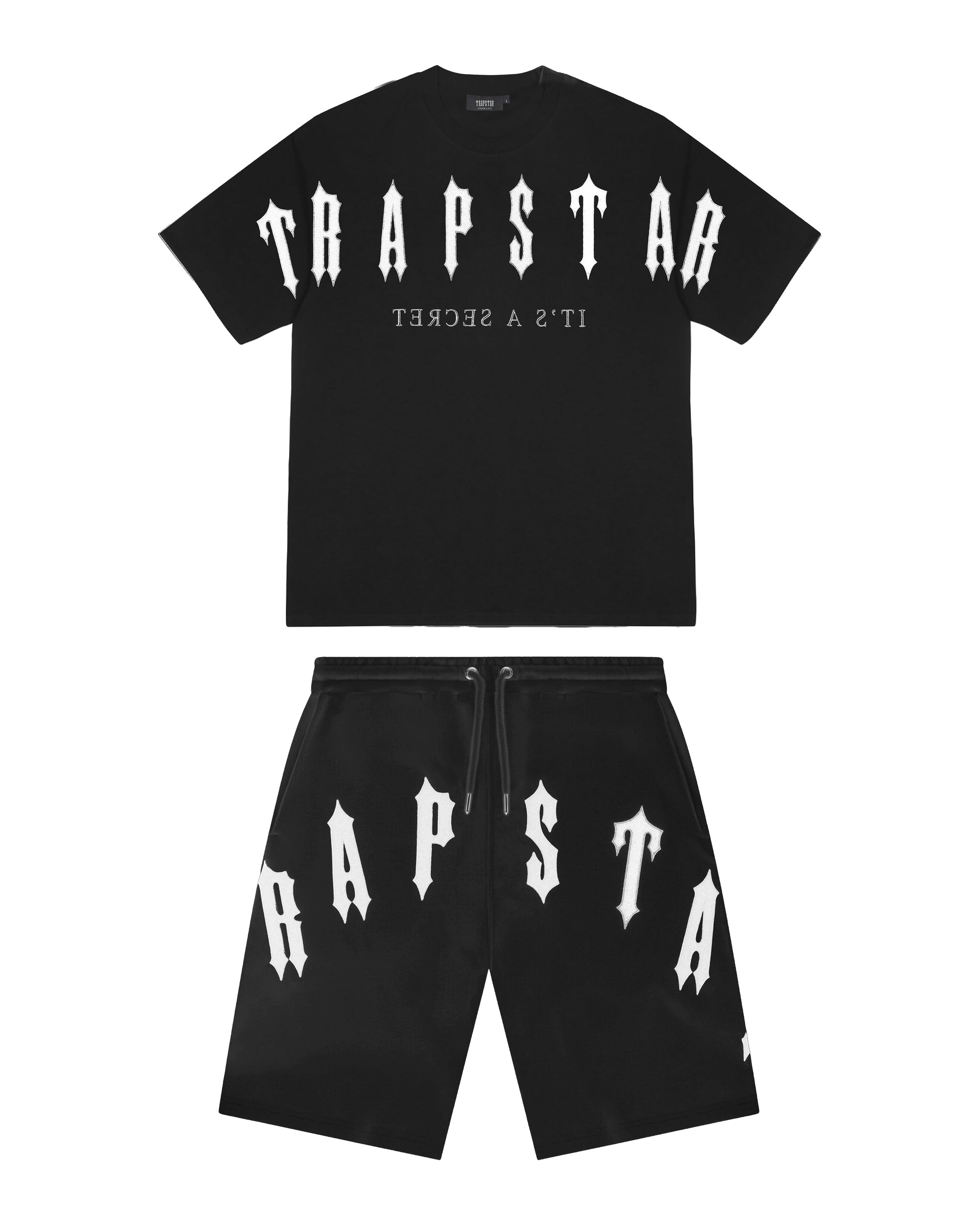 Trapstar-Arch-Chenille-Decoded-2.0-Zestaw-krotkich-spodenek-czarny.jpg Trapstar Arch Chenille Decoded 2.0 Zestaw Kr?tkich Spodenek – Czarny - Image 1