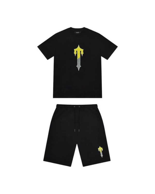 Zestaw-krotkich-spodenek-Trapstar-Irongate-w-kolorze-czarnym.jpg Zestaw Kr?tkich Spodenek Trapstar Irongate W Kolorze Czarnym - Image 1